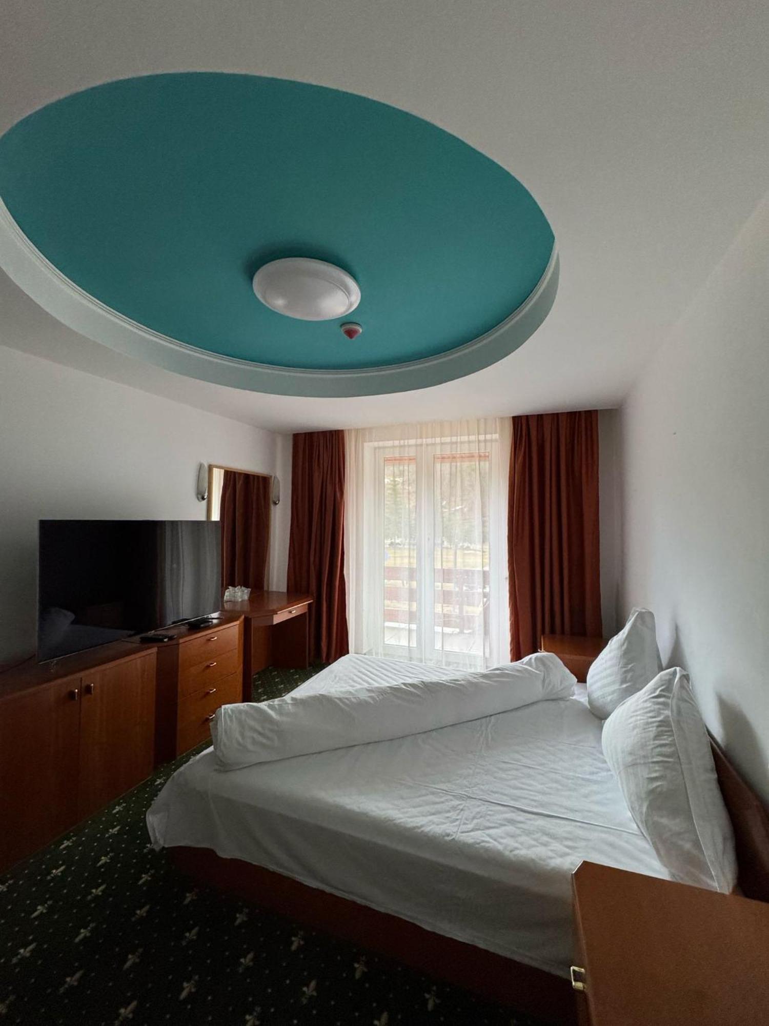 Hotel Iadolina Стана-де-Вале Екстер'єр фото